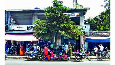 A tree that inspired Silvassa to expand its green shade
