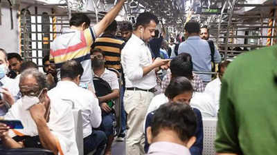 Railways halves local A/C single fares as heat rises in Mumbai