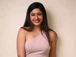 Poonam Bajwa's pictures