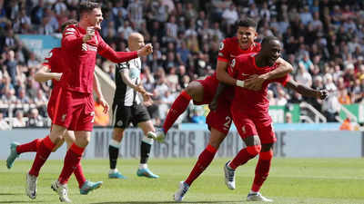 EPL: Liverpool keep pressure on Manchester City with 1-0 win at Newcastle