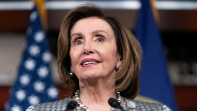Pelosi visits Kyiv, meets with Ukraine president