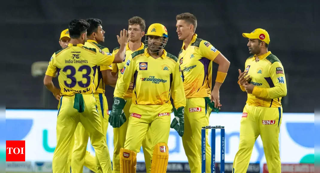 SRH vs CSK Live Score, IPL 2022: CSK look up to ‘Captain Cool’ Dhoni to turn things around  – The Times of India