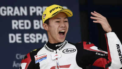 Ogura leads from start to finish for long-awaited win in Spain Moto2