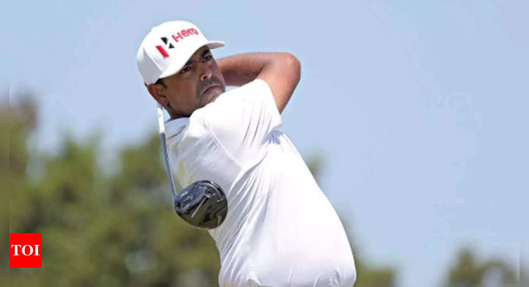 Mexico Open: Anirban Lahiri slips to T-35 in third round | Golf News – Times of India