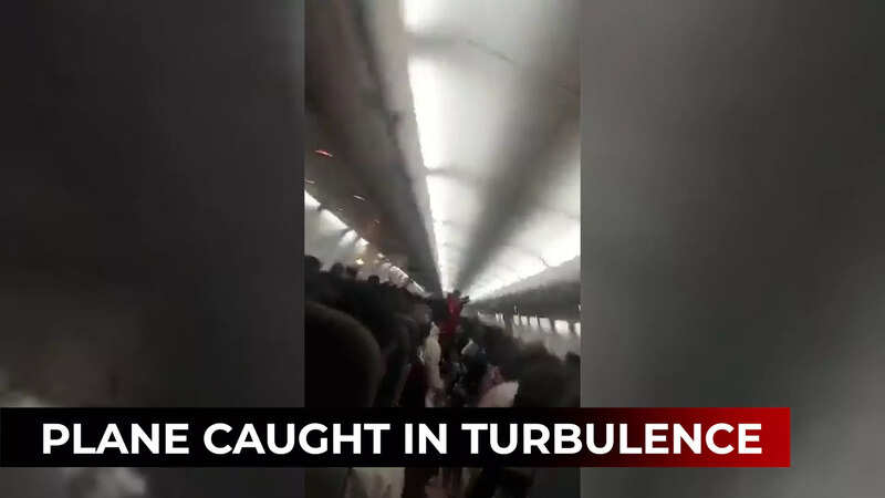 SpiceJet flight caught in turbulence, passengers injured due to falling ...