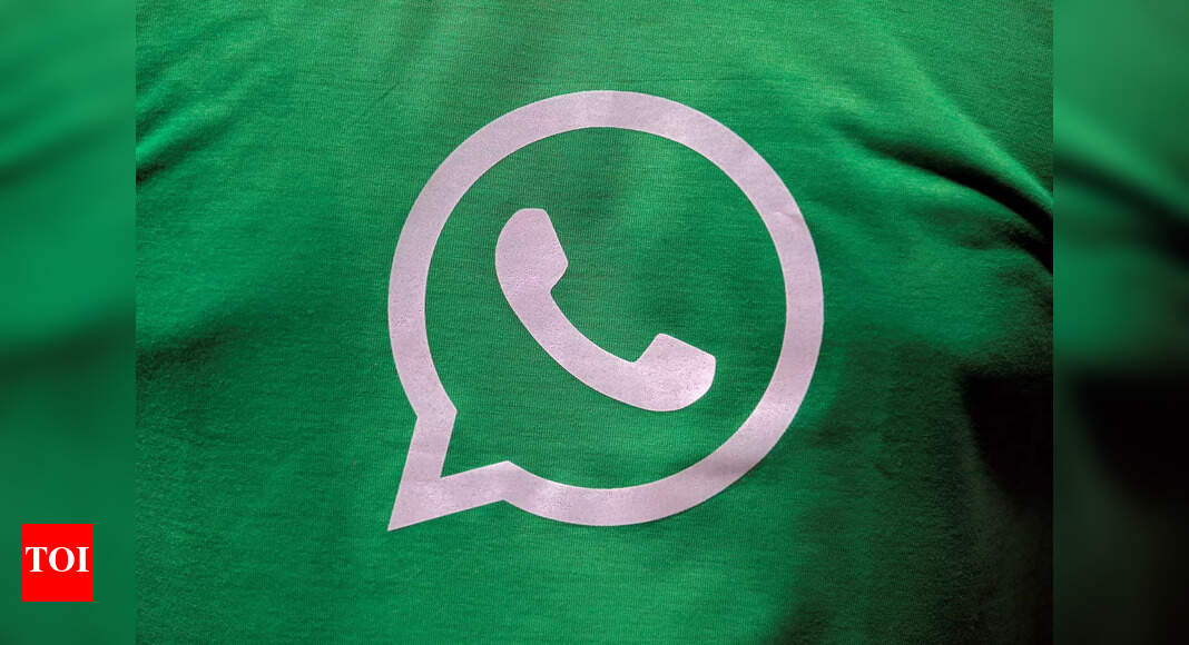 Standing Whatsapp Trabaja En Una Función Que Muestra Actualizaciones Permanentes En La Lista De 9638