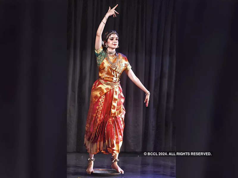 Of poise and elegance: Pramiti Singh performed rhythmic sequences while standing on the rim of a brass plate