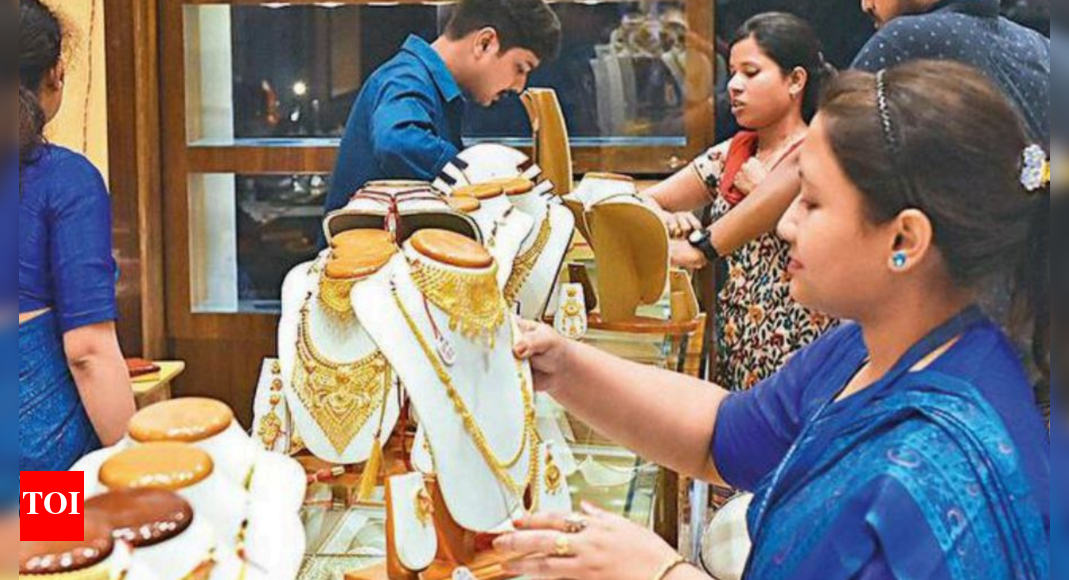 Jewellery Stores Back With Offers, Gifts To Boost Akshay Tritiya Sales ...