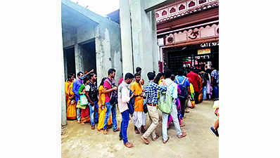 Akshay Tritiya brings biz back to jewellery stores