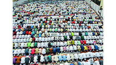 Mass prayers back on Eid after 2 years of Cov curbs