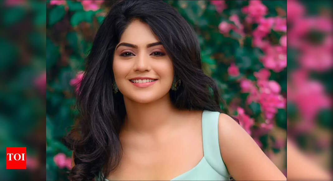Megha Shetty garners 1 million followers on Instagram - The Times of India