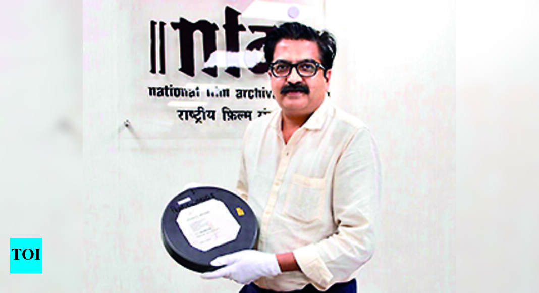 Ray: Satyajit Ray Classic Restored By Nfai To Be Screened At Cannes ...