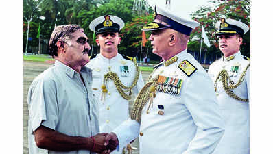 Navy chief presents gallantry, distinguished service awards
