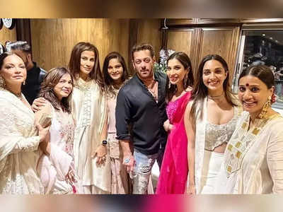 Inside Photos: Salman Khan cheerfully poses with the ladies at the Eid bash