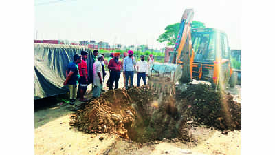MC snaps illegal sewerage connection of 200 ind units