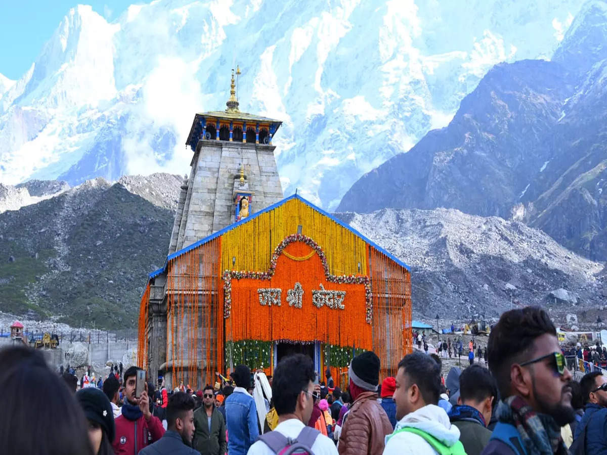 Photos: Kedarnath temple opens for devotees; CM Dhami offers prayers | The  Times of India