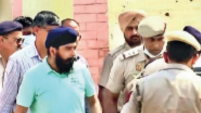 Cops vs cops: BJP's Tajinder Pal Singh Bagga held by Punjab police, stopped in Haryana, taken back to Delhi