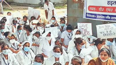 Patna: All nursing students of GNM Institute evicted from hostels