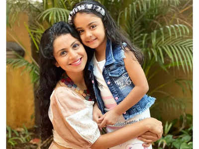I don't follow stereotypes, my parenting style is my own: Manasi Parekh