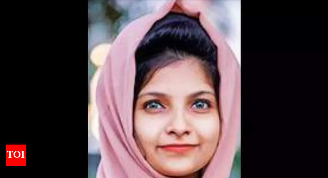 Kozhikode: Vlogger Rifa Mehnu's body exhumed, autopsy conducted ...