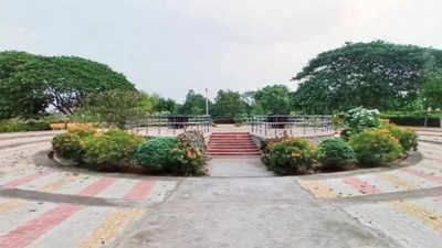 Karnataka: This graveyard ensures a memorable final journey