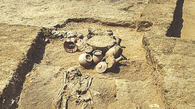 Haryana: Rakhigarhi dig in Hisar village gives evidence of a ...