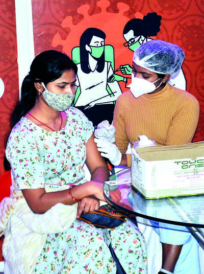 Women maintain vax lead in Sangam City