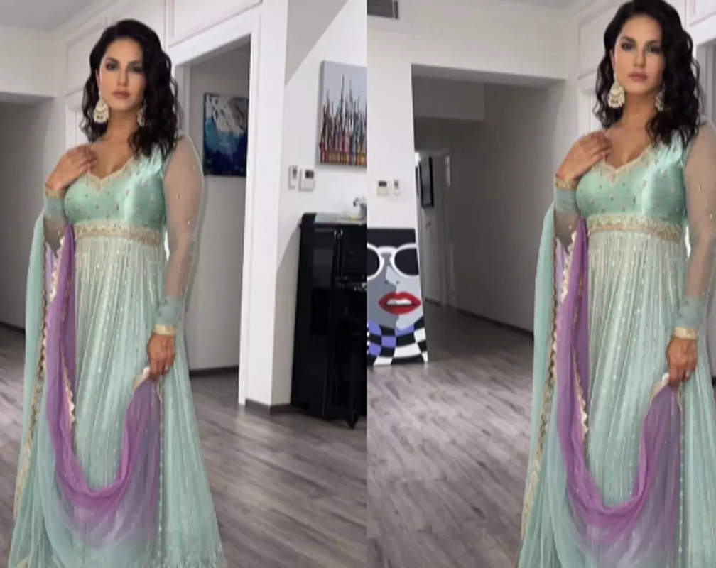 
Sunny Leone ditches her bikini look, exudes oomph in traditional avatar
