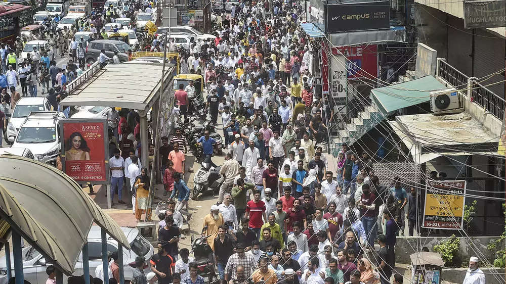 In Pics: Protests Erupt As Bulldozers Roll Into Delhi's Shaheen Bagh ...