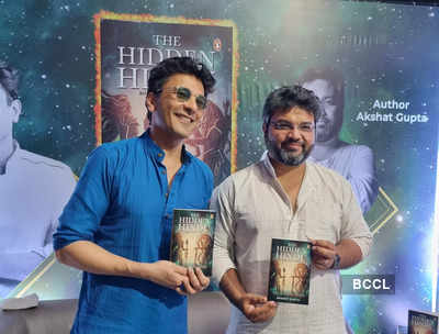 Chef Vikas Khanna launches author Akshat Gupta's 'The Hidden Hindu'