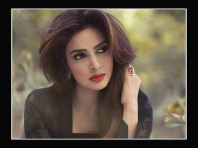Pakistan court acquits 'Hindi Medium' actress Saba Qamar in mosque sanctity case