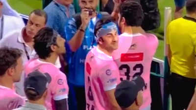 Ranbir Kapoor cutely winks at fan shouting 'I love you' at a Dubai stadium, video goes viral