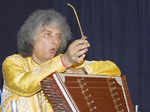 Pandit Shivkumar Sharma passes away; pictures of Santoor maestro will leave you emotional