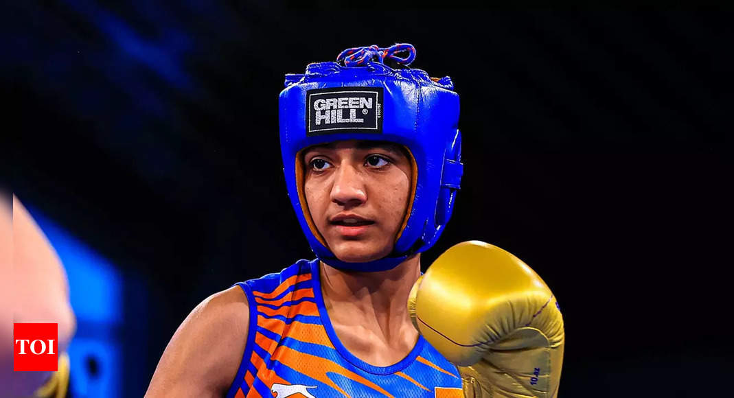 World Boxing Championships: Nitu sparkles on debut, cruises to second round | Boxing News – Times of India