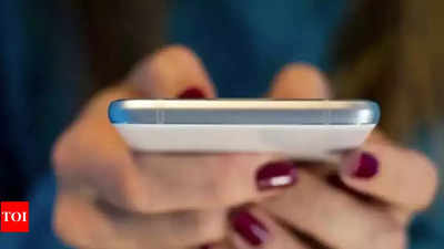 400px x 225px - Porn Addiction Worry In Kids With Unrestricted Screen-time | Kolkata News -  Times of India