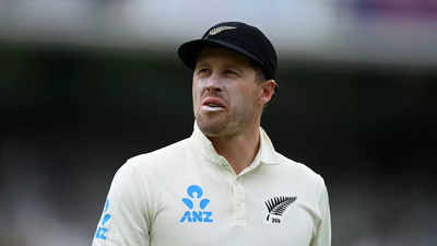 Injured New Zealander Henry Nicholls to travel to England for Test series