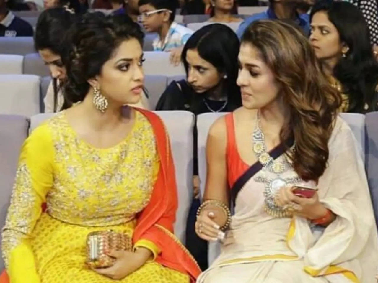 Keerthy Sureshxxxxx - Keerthy Suresh confirms Nayanthara-Vignesh Shivan wedding? | Tamil Movie  News - Times of India