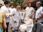Pandit Shivkumar Sharma funeral: Amitabh Bachchan, Javed Akhtar and others pay last respects