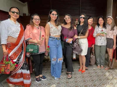 Yeh Rishta Kya Kehlata Hai's female stars Hina Khan, Lataa Saberwal, Pooja Joshi and others reunite for a fun outing