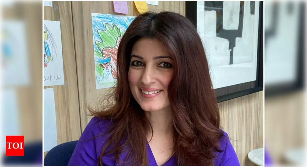 Twinkle Khanna doesn’t wish to do ‘Koffee with Karan’ once more however pitches her display ‘Tea with Twinkle’ as a substitute | Hindi Film Information