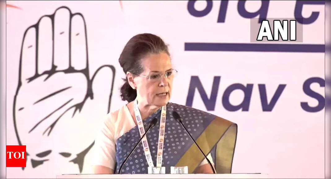 Live: BJP keeping country in constant state of polarisation, says Sonia Gandhi