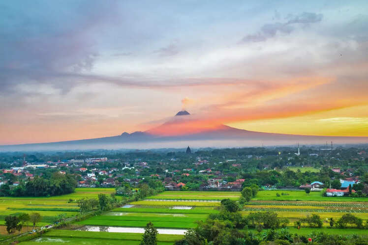 Will you visit these active volcanoes for fun? | Times of India Travel