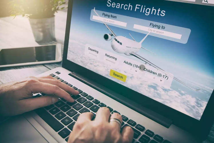 How to find and book cheap airline tickets