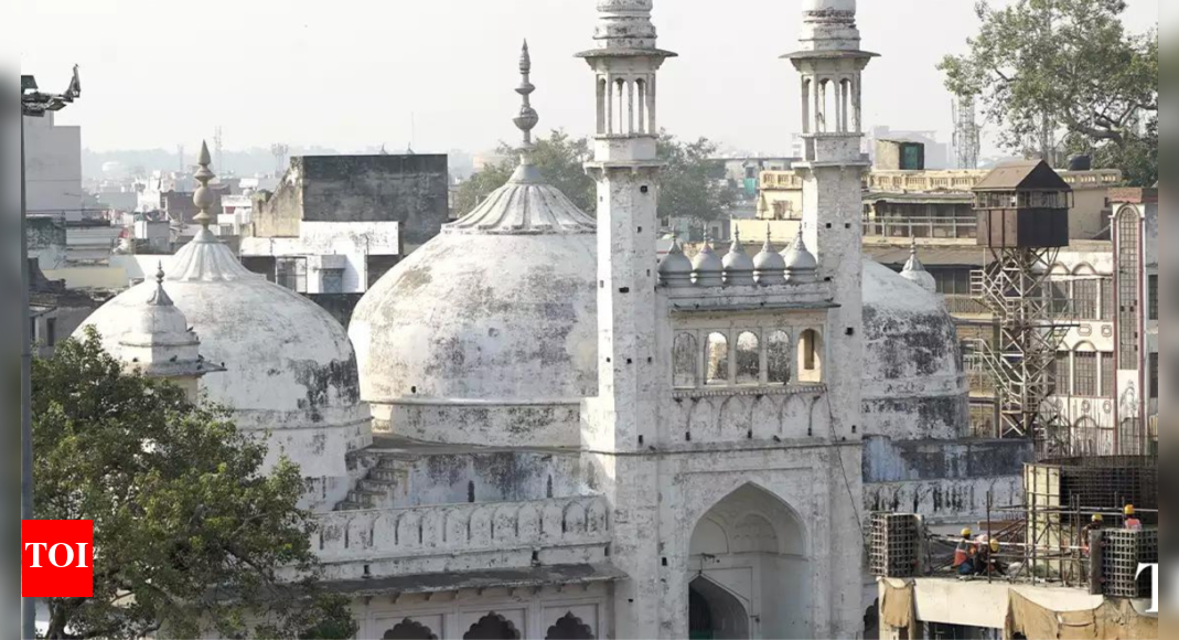 Gyanvapi-like survey sought at Mathura site | Agra News - Times of India