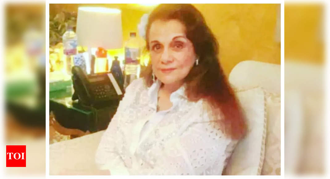 Mumtaz talks about her extra-marital affair, says it was a temporary phase which ended soon – Times of India