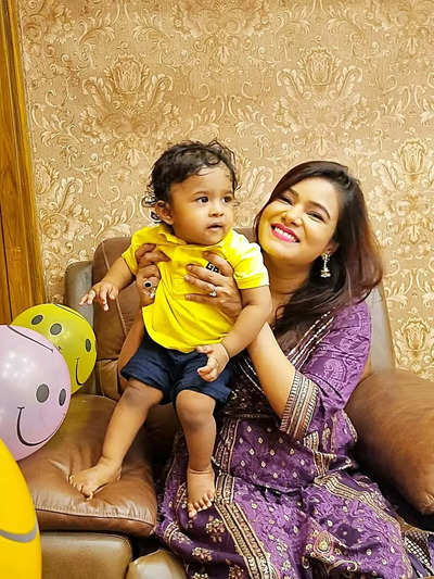 Sonalee celebrates her son’s birthday at an orphanage