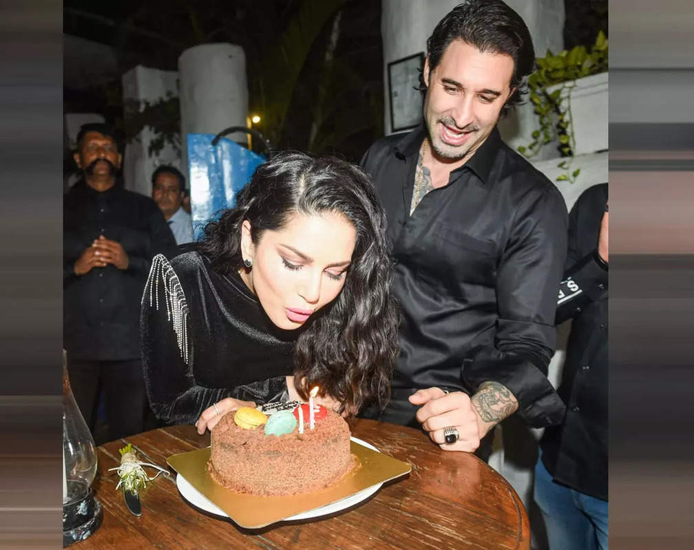 
Sunny Leone celebrates her birthday with a bash in Mumbai
