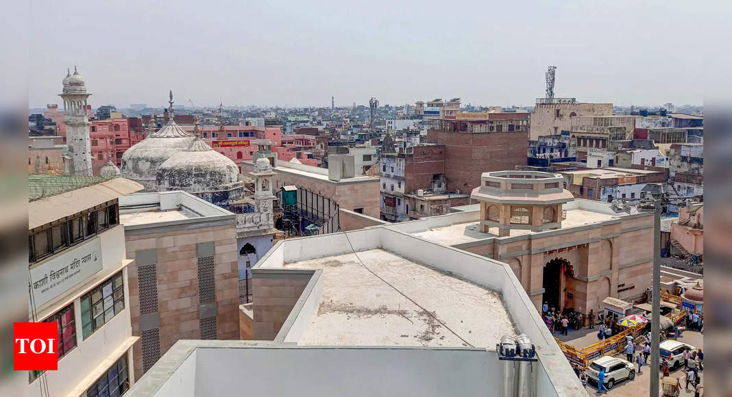 Varanasi: Survey of Gyanvapi complex’s basement, western wall completed | Varanasi News