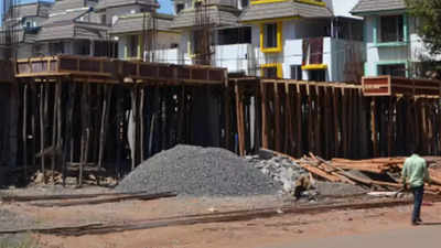 Mumbai: Builder booked for noise pollution, danger to motorists