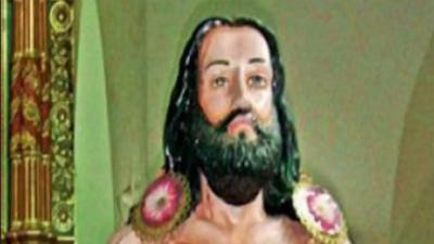 Devasahayam Pillai, who embraced Christianity in the 18th century, will be declared a saint by Pope Francis